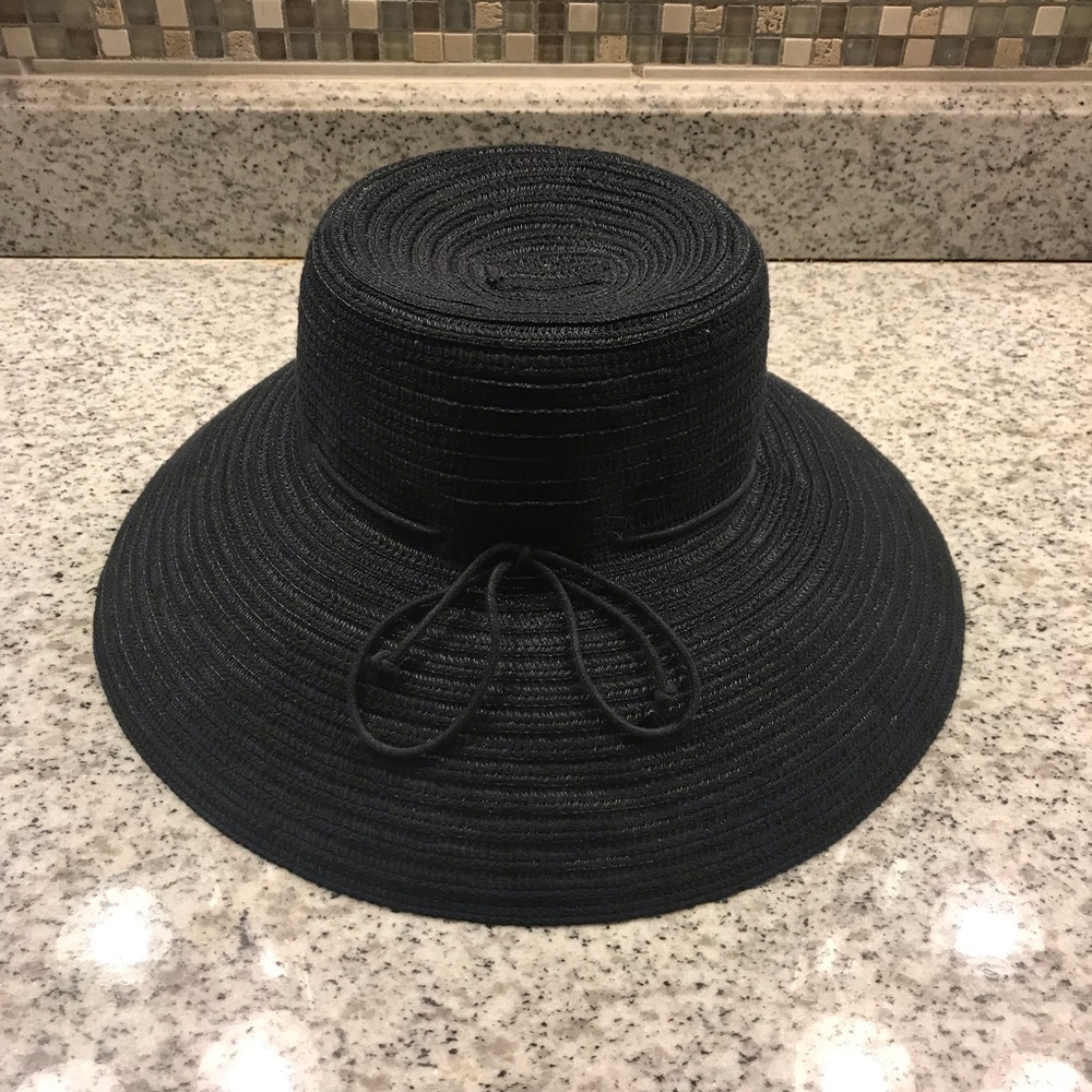 Big Black sun hat